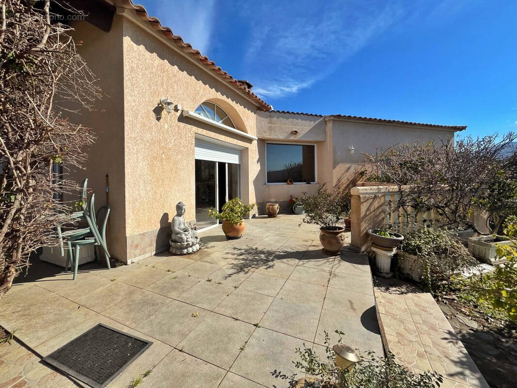 Maison à BASTELICACCIA