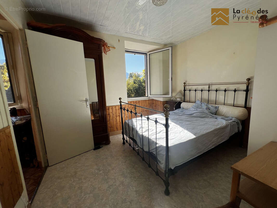 Maison à BAZUS-AURE