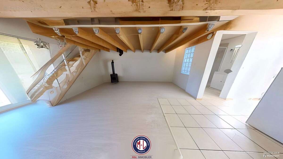 Maison à CHARLY-ORADOUR