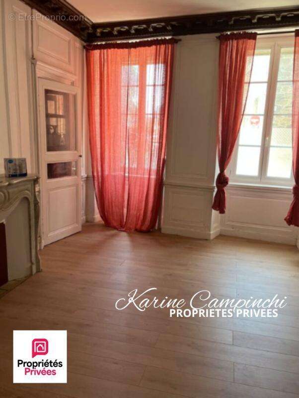 Appartement à LAMBALLE