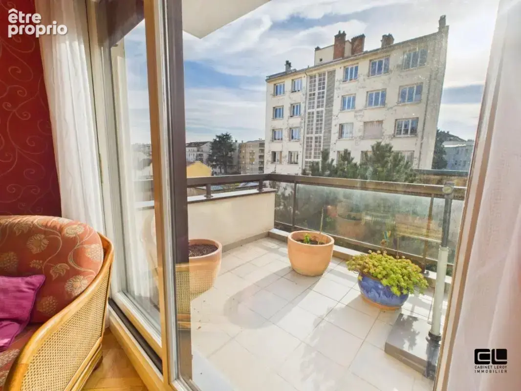 Type 4 Terrasse 69004 Lyon - photo 2