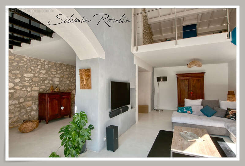 Maison à MALATAVERNE