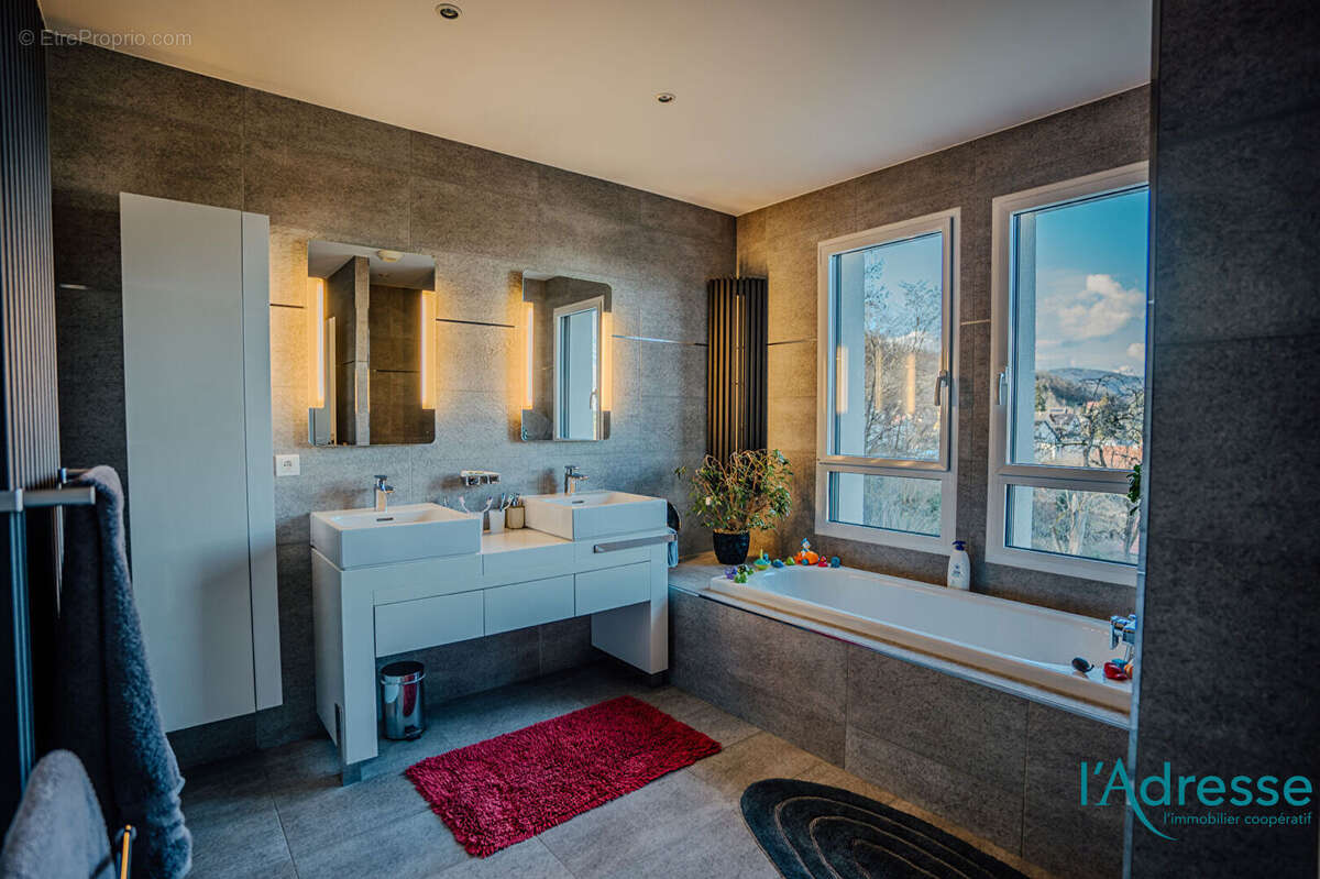 Maison à SOULTZ-HAUT-RHIN