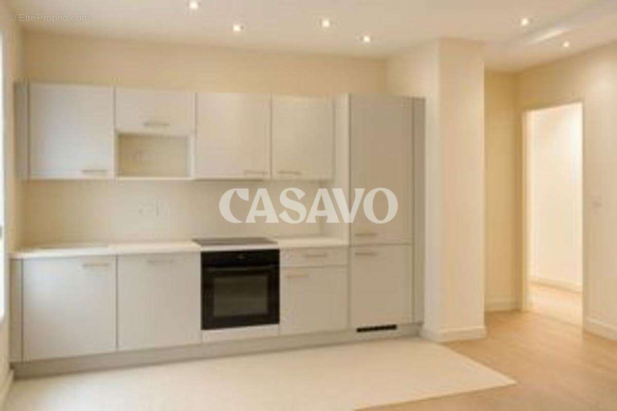 Appartement à LEVALLOIS-PERRET