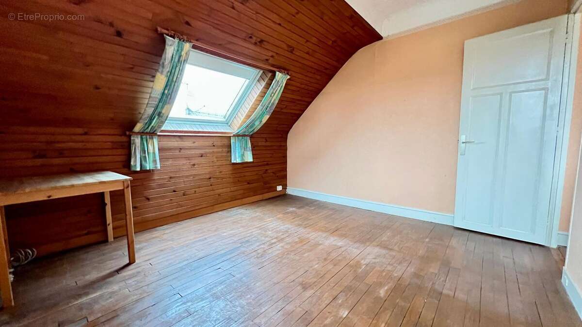 Maison à NEUILLY-SUR-MARNE