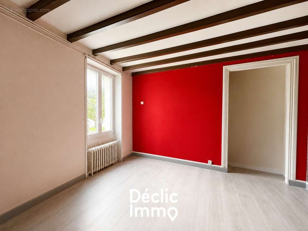 Maison à BONNEUIL-MATOURS