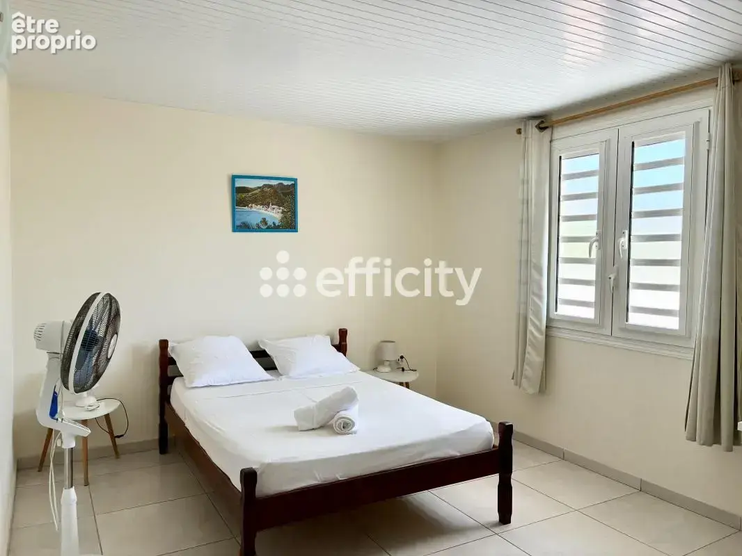 Maison 170 m² à Sainte-Anne  - photo 8