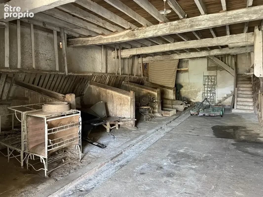 Maison a renover avec dependances sur 10ha  de terrain - photo 22
