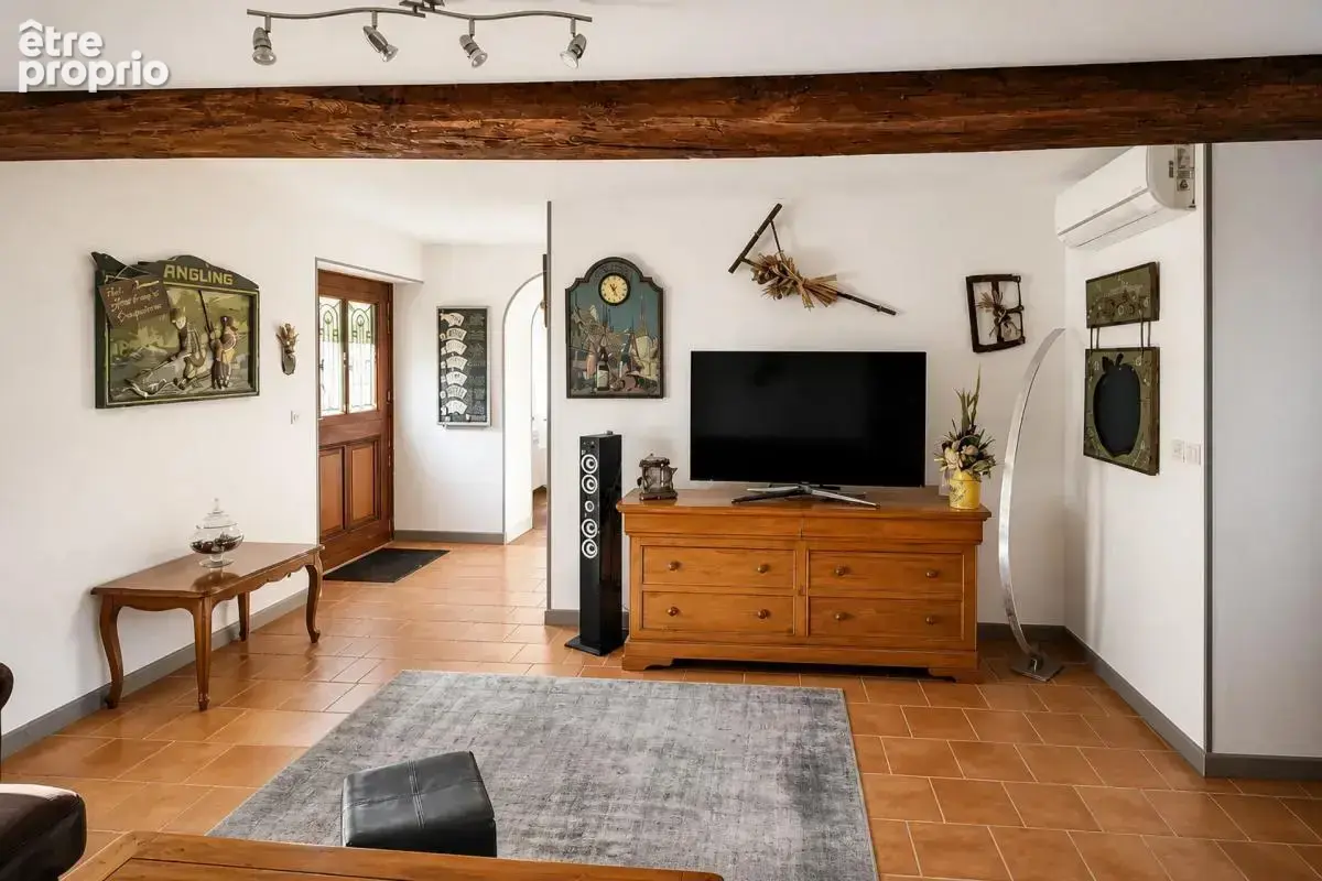 Maison de 7 pièces de 158 m² à Orléans - photo 6