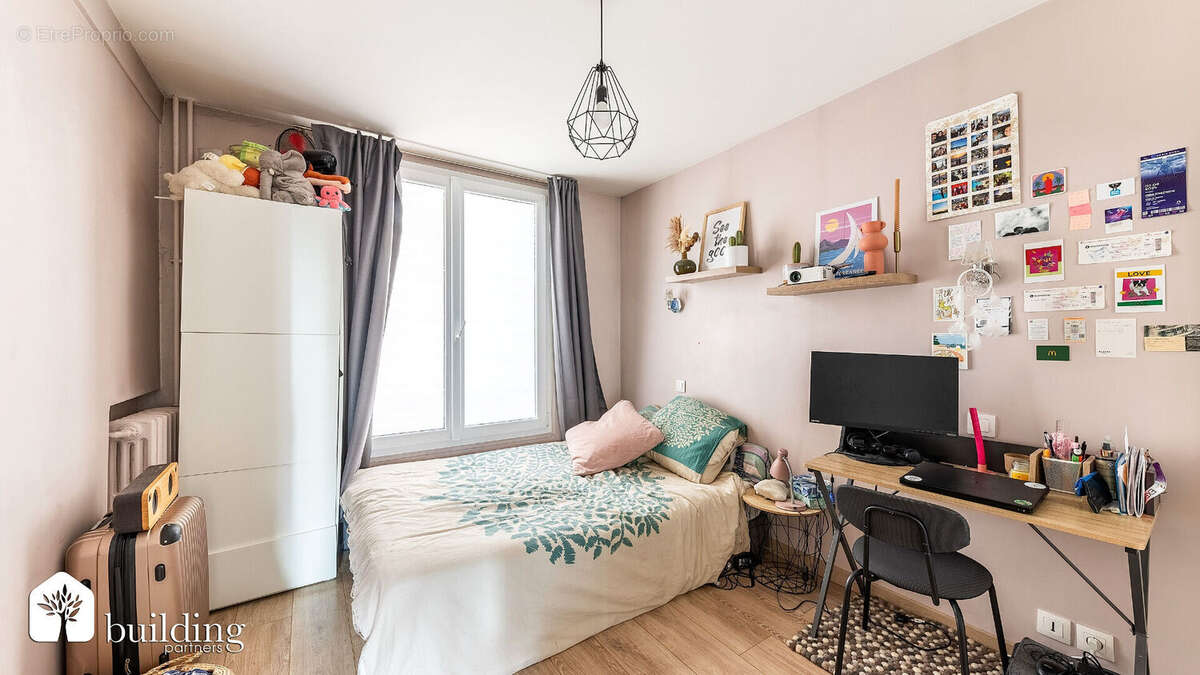 Appartement à LEVALLOIS-PERRET