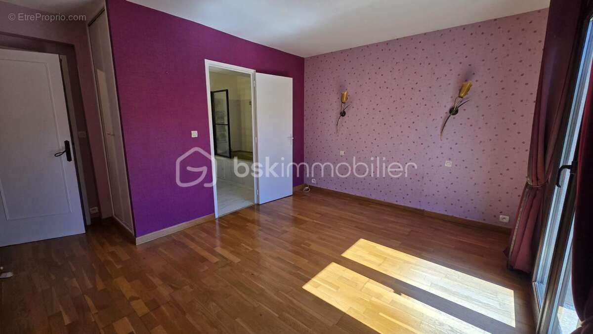 Maison de Charme avec un Fort Potentiel à Catenay !!! - photo 13