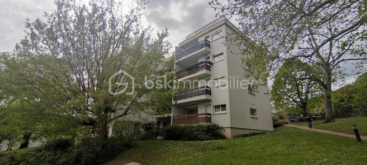 Appartement à GIF-SUR-YVETTE