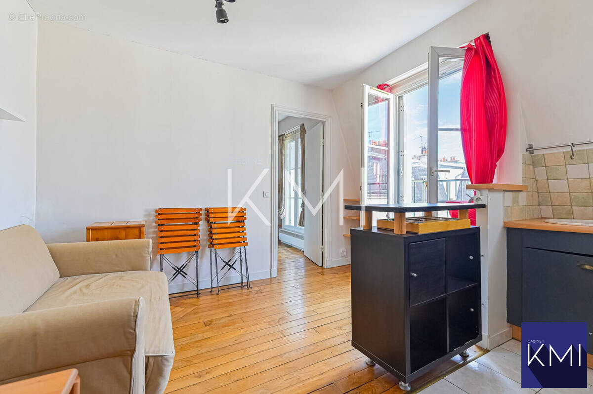 Appartement à PARIS-11E