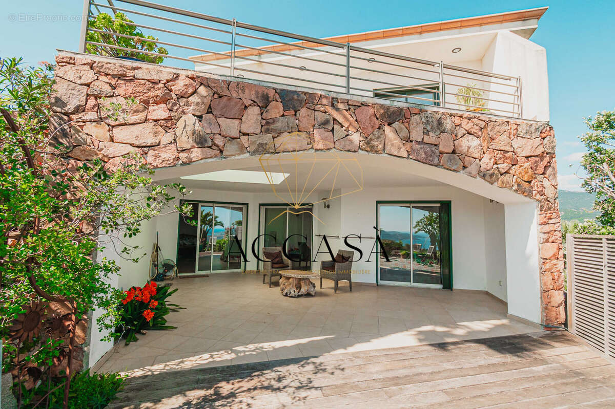 Maison à PORTO-VECCHIO