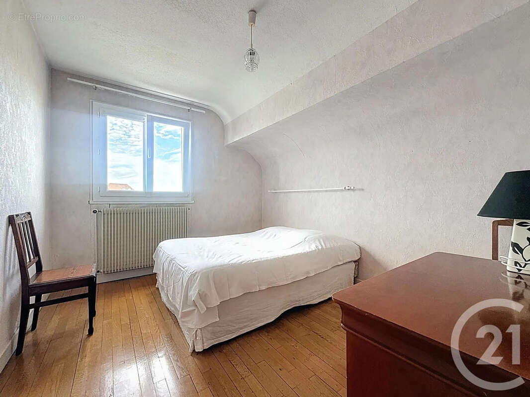 Maison à NUITS-SAINT-GEORGES