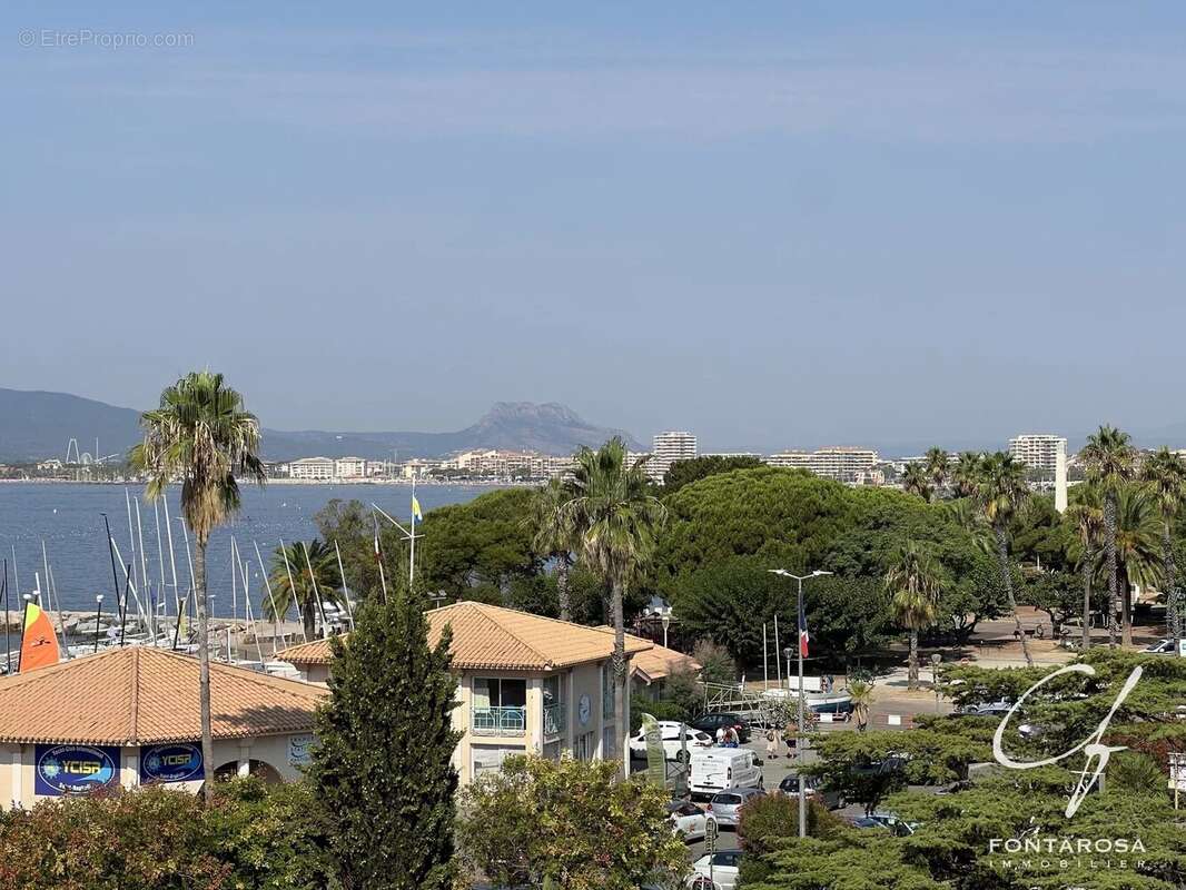 Appartement à SAINT-RAPHAEL