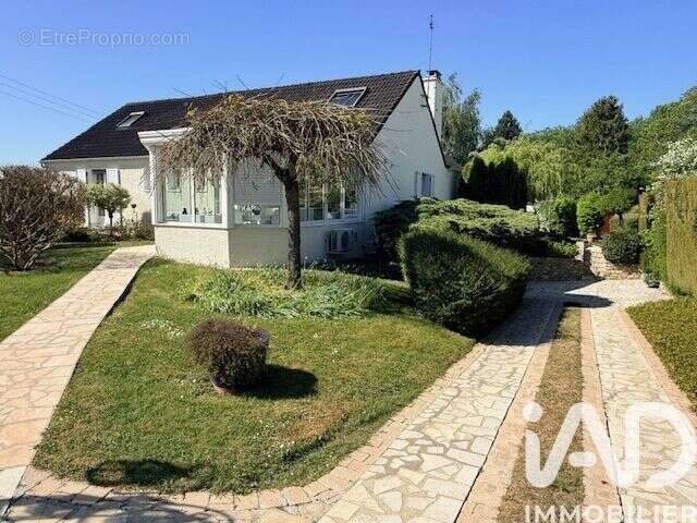 Maison 177 m² à Mecringes  - photo 3