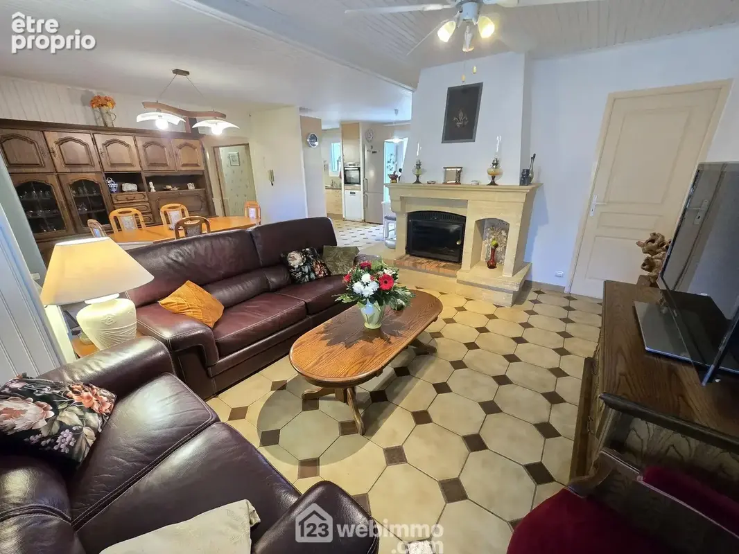 Maison 5 pièces 129 m² à vendre à Le Pian-Medoc (33290) - photo 5