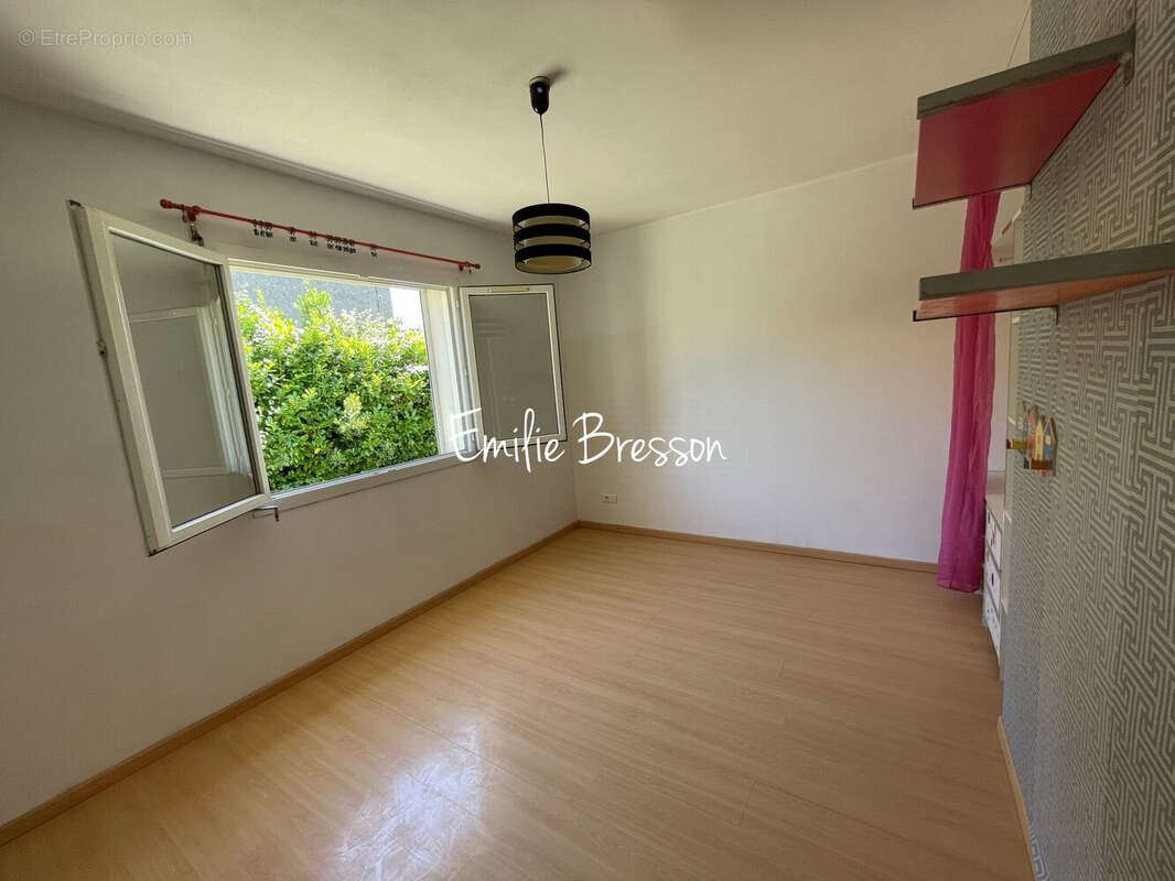 Maison 150 m² à Gaillac  - photo 7
