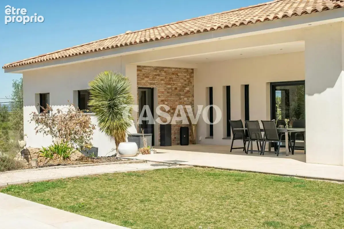 Vente Maison 6 pièces de 300m² - 13610 Le Puy-Sainte-Réparade - photo 3