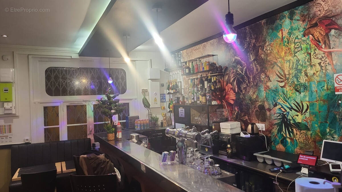 Commerce à SAINT-DENIS