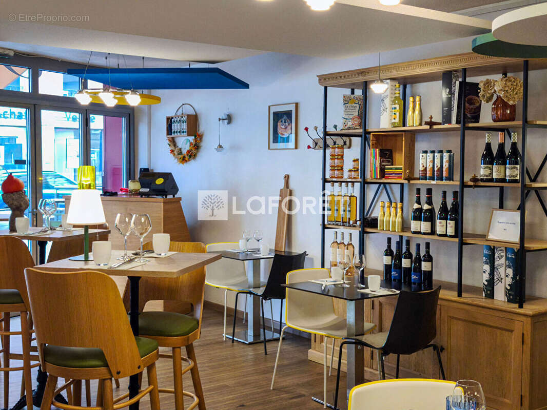 Commerce à LE PUY-EN-VELAY