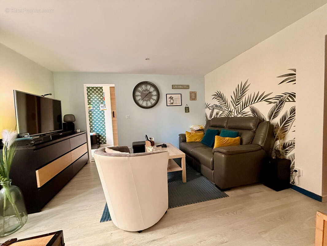 Appartement à BRIE-COMTE-ROBERT
