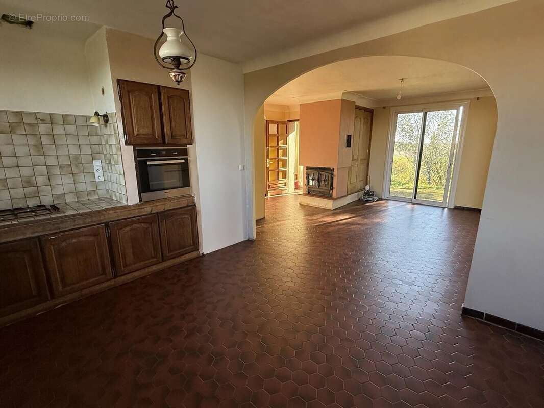 Maison à CASTELNAVET