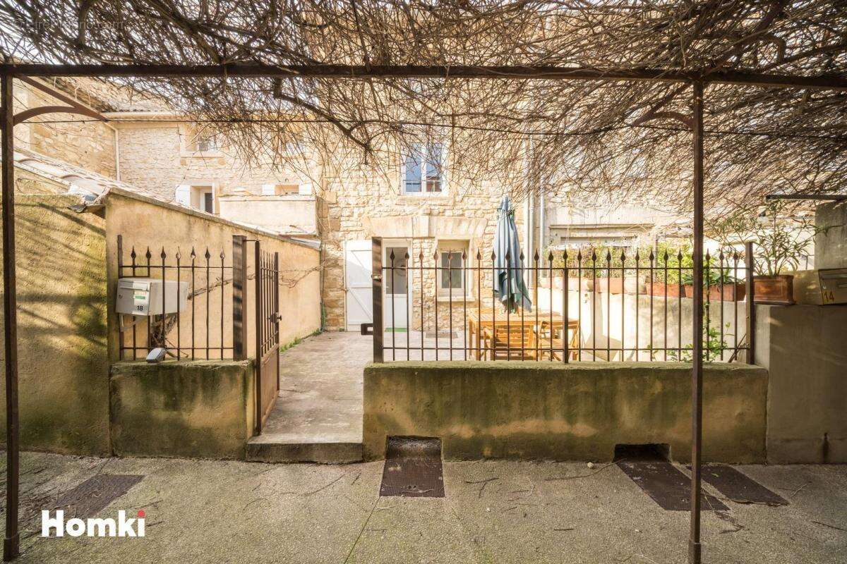 Maison à VEDENE