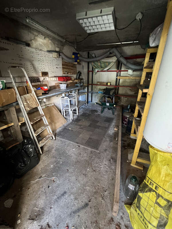 Maison à COMPREIGNAC