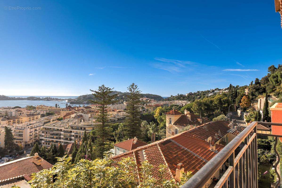 Appartement à BEAULIEU-SUR-MER