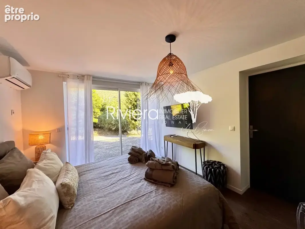 CAVALAIRE - Superbe villa contemporaine  - 5 chambres - bell - photo 23