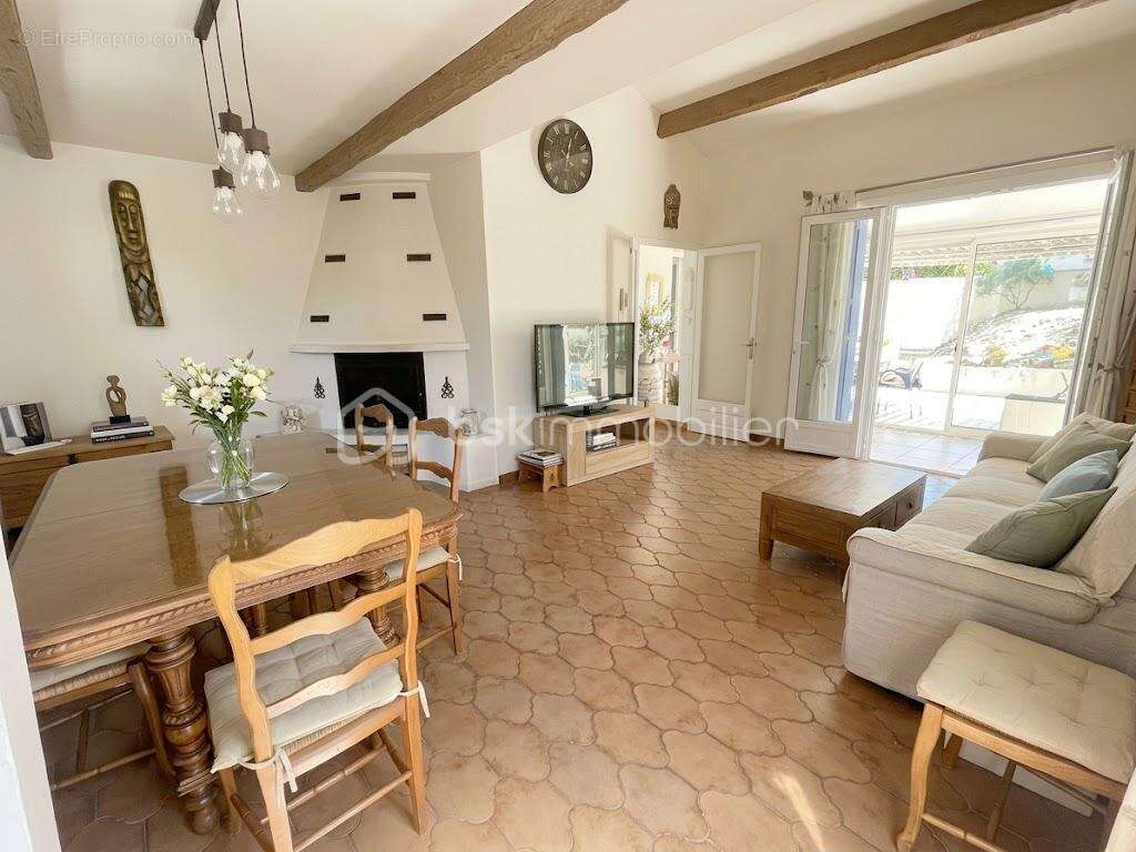 Maison de 104m² type 5 quartier jonquere - photo 3