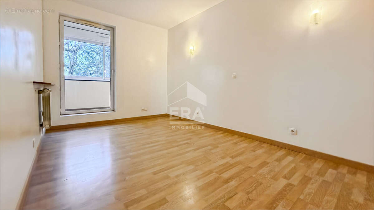 Appartement à SAINT-FARGEAU-PONTHIERRY