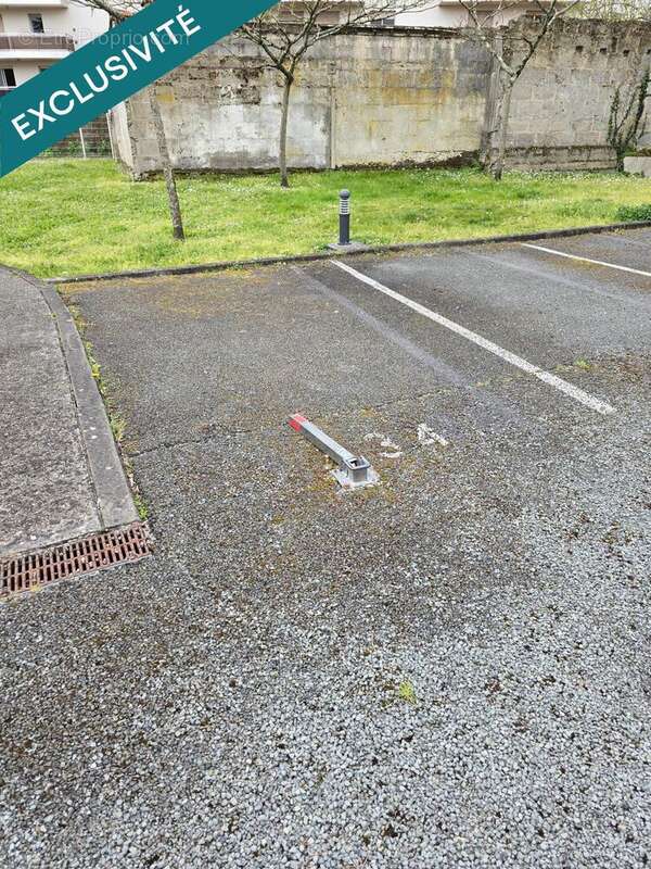 Photo 3 - Parking à BORDEAUX