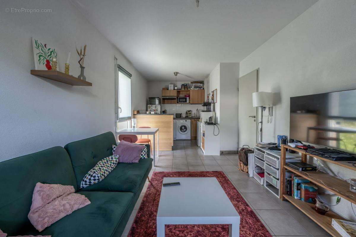 Appartement à AMBARES-ET-LAGRAVE