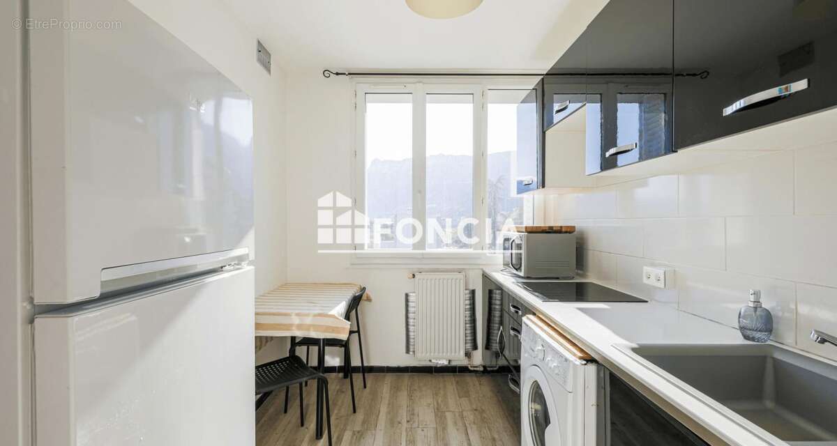 Appartement à ECHIROLLES