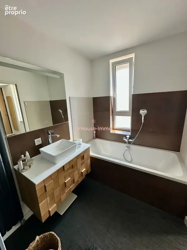 Maison 91 m² à La Rochelle  - photo 9
