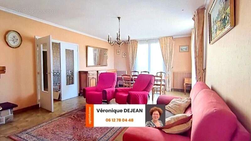 Maison à LA ROCHE-BLANCHE