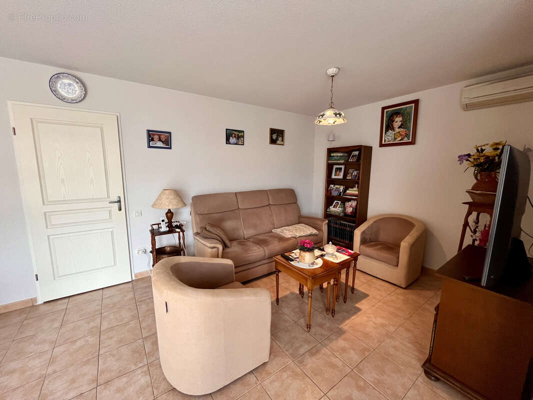 Appartement à VILLEGLY