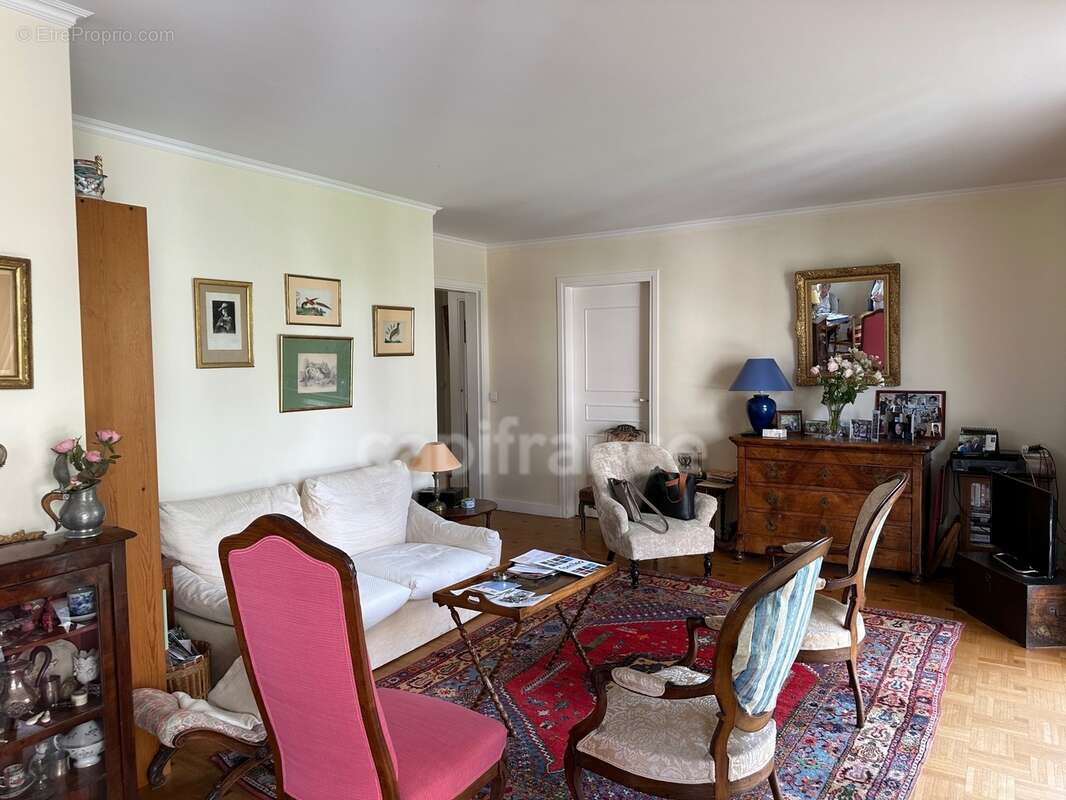 Bel Appartement Lumineux 95 m2 avec 3 balcons - photo 15