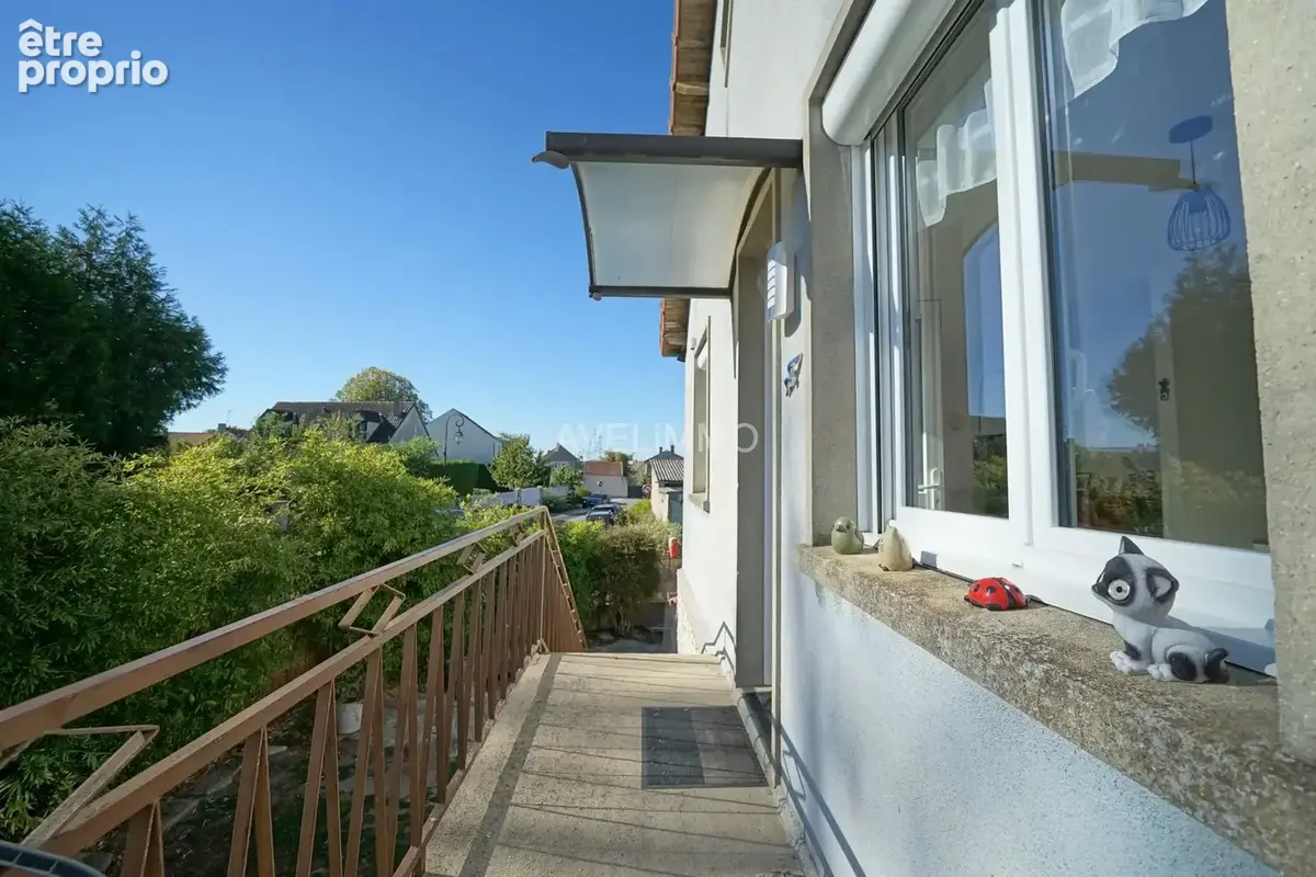 Maison avec grenier et dépendance aménageables - photo 15