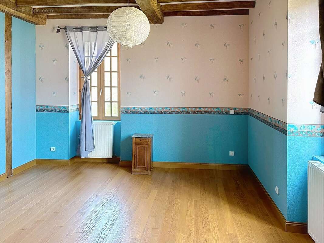 Maison à VILLARS-ET-VILLENOTTE