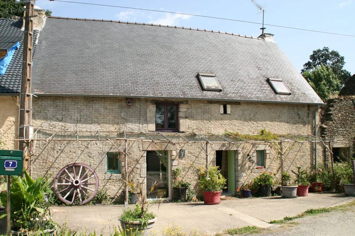 Maison à JOSSELIN
