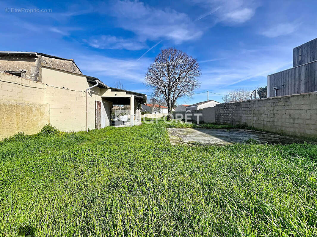 Appartement à BLAYE