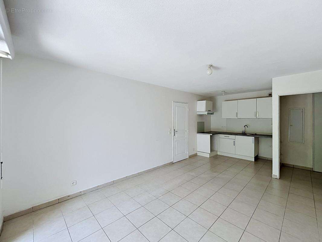 Appartement à MANDELIEU-LA-NAPOULE