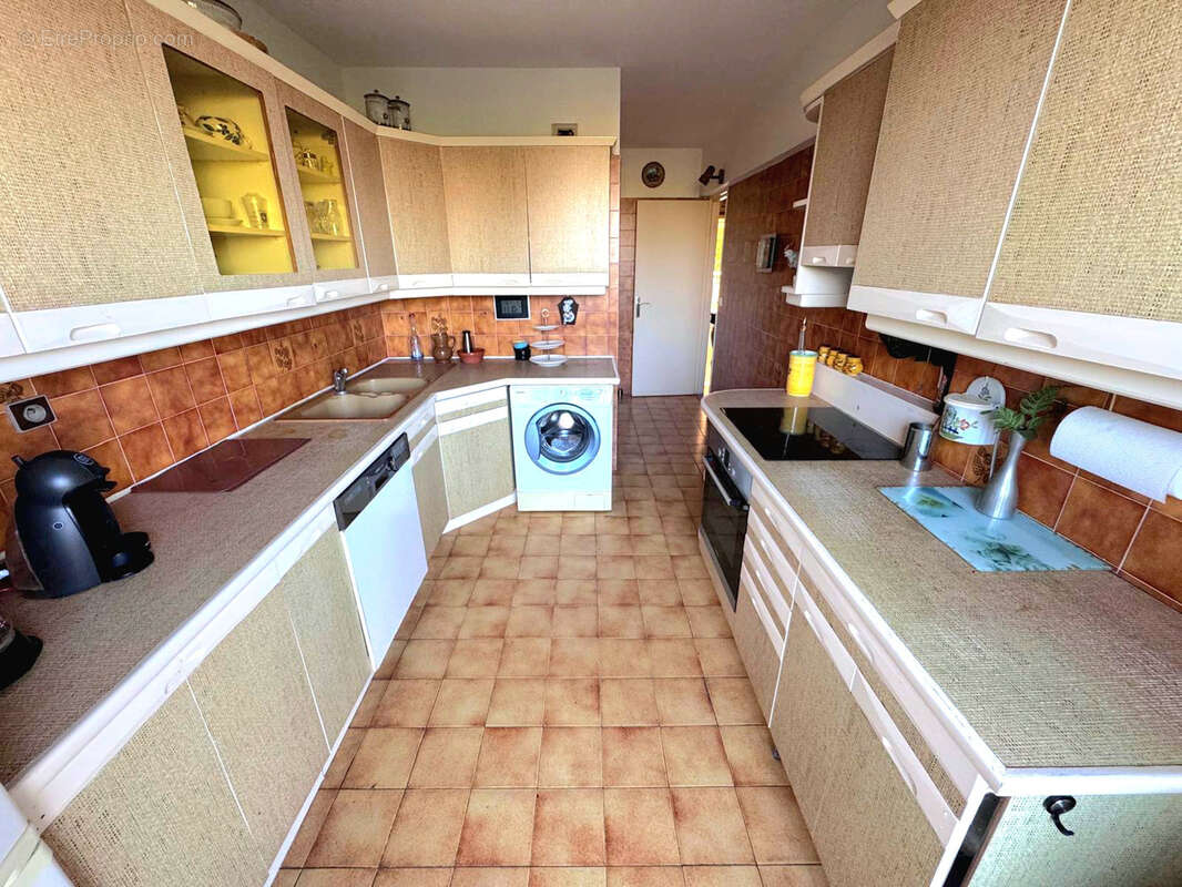 Appartement à MARSEILLE-9E