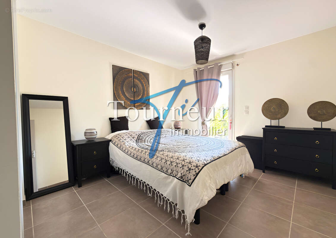 Appartement à SANARY-SUR-MER