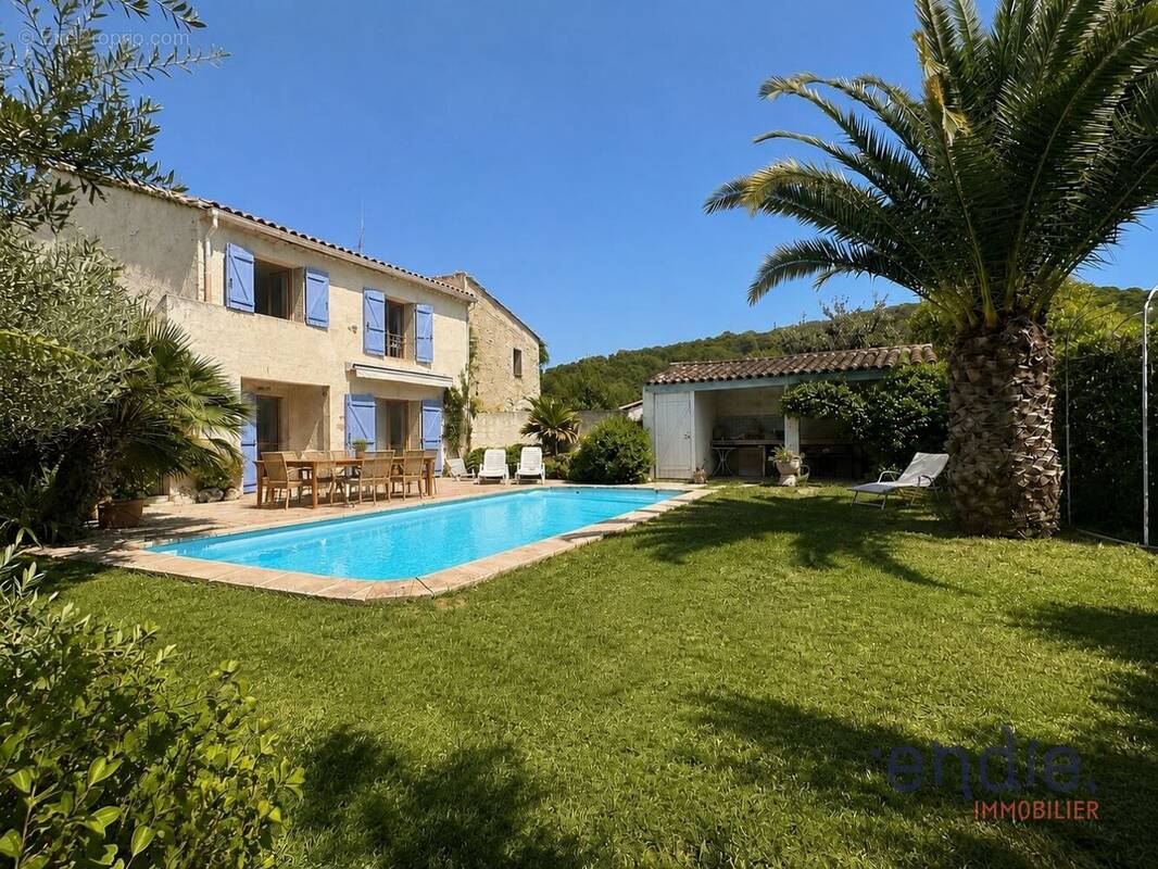 Maison à LORGUES
