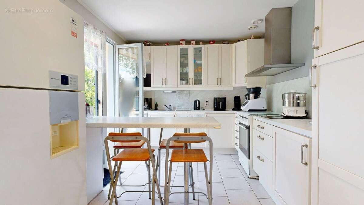 Maisonplainpiedgaragecampingcar04212026153701 - Maison à MARNAC